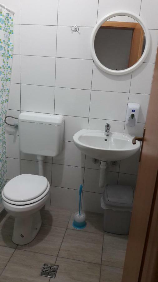 Hostel Hercegovina Mostar Buitenkant foto